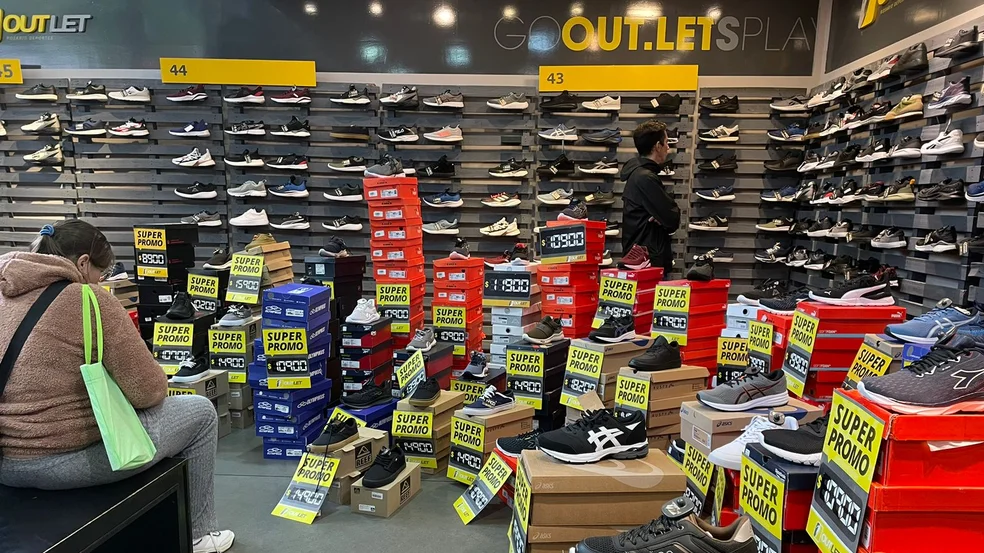 Outlet del best sale calzado santa fe